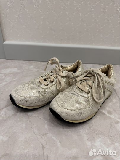 Кроссовки детские, размер 31