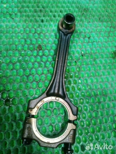 Шатун Skoda Fabia