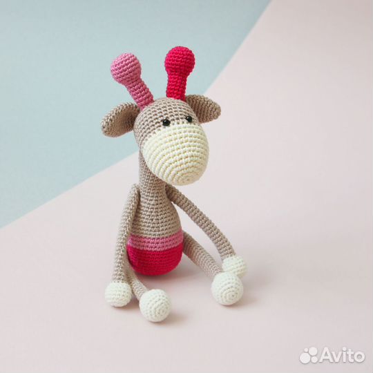 Розовый жираф мягкая игрушка жирафик вязаный