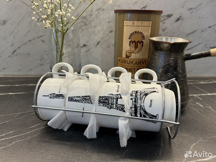 Кофейный сервиз на 4 персоны новый