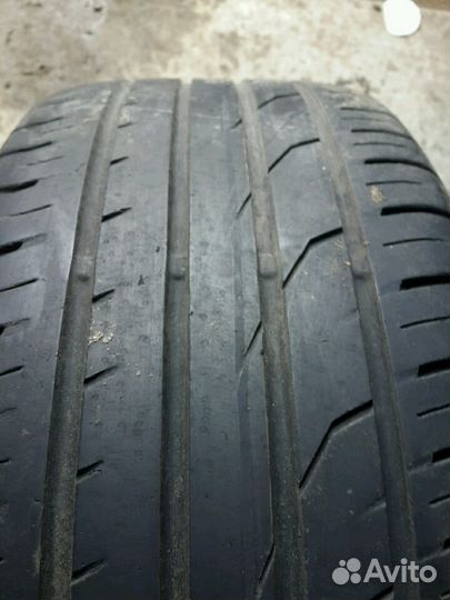 Continental ContiPremiumContact 2 215/55 R17