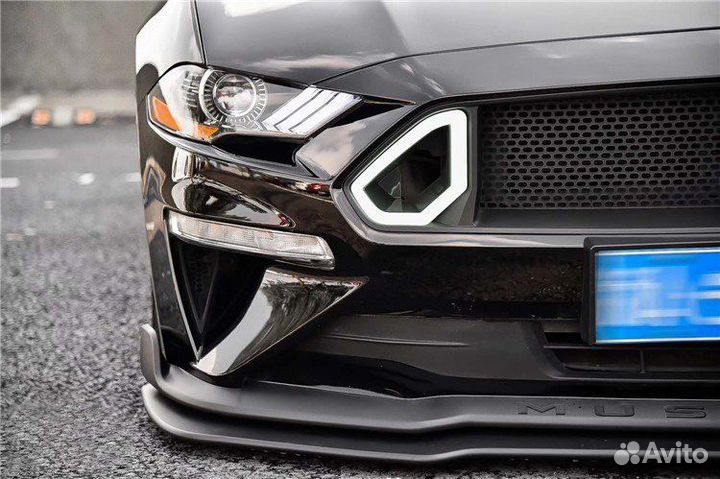 Решетка радиатора Ford Mustang 6 2017-2022