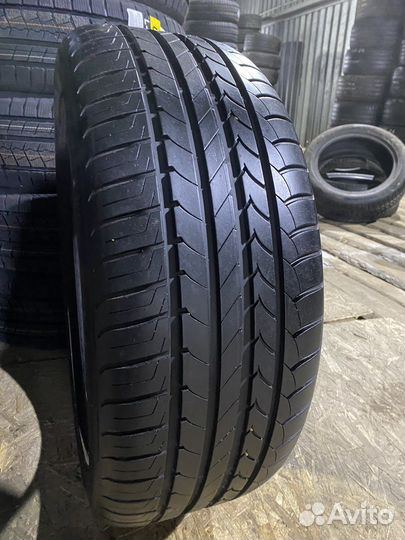 Goodyear EfficientGrip 255/45 R20 101Y