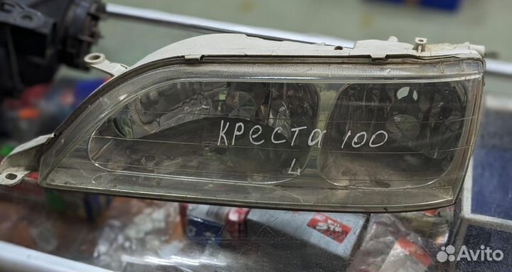 Фара Toyota Cresta 100 L