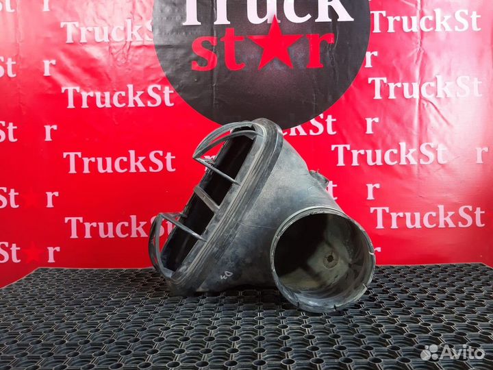 Патрубок воздушного фильтра Daf XF106