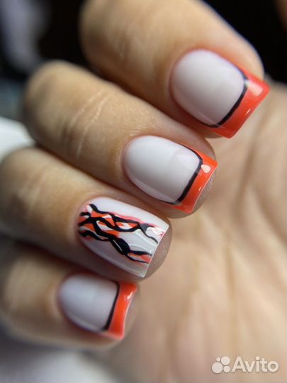 Маникюр, педикюр ост. Заря