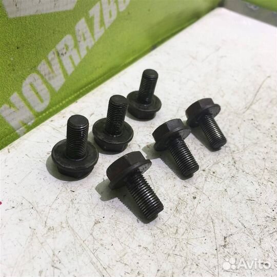 Болт маховика Рено Клио 2 Симбол