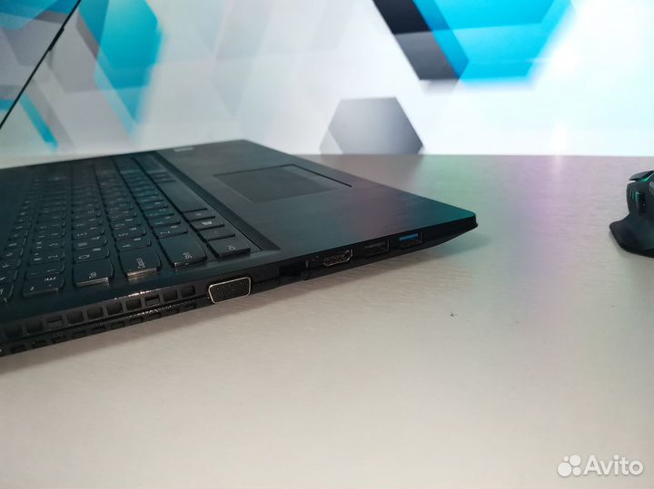 Мощный ультрабук Lenovo для работы и игр