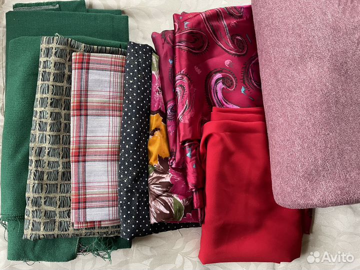 Отрез ткани (шерсть/шелк/ситец/лен/мешковина и др)