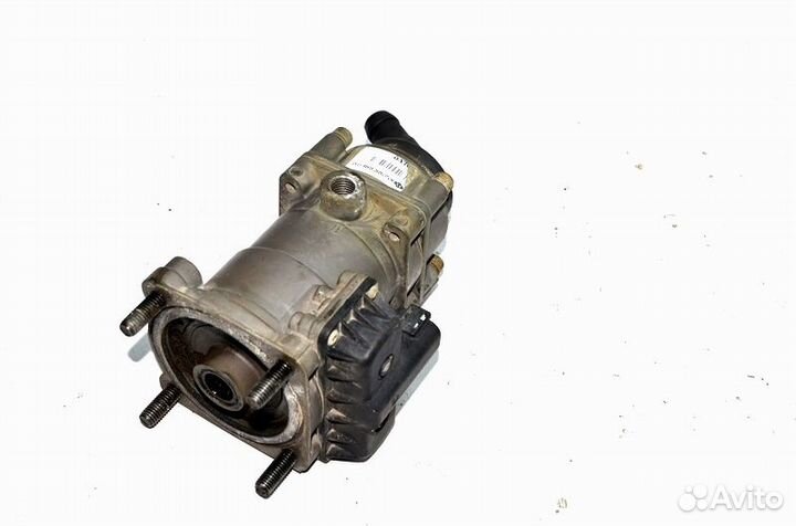 Главный тормозной кран volvo FH12 2-seeria (01.02)