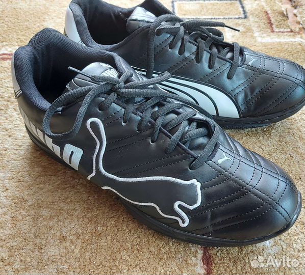 Кроссовки 44