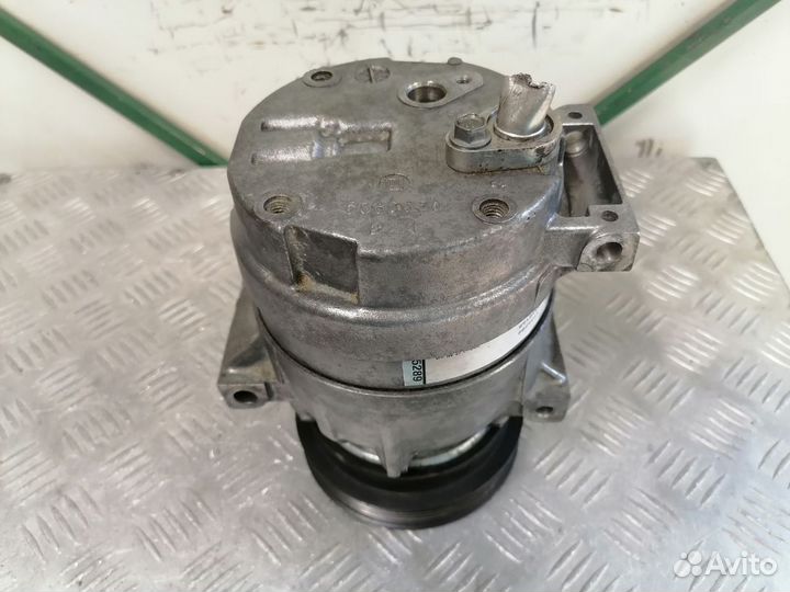 Компрессор кондиционера Renault Megane 1 1.4-1.6