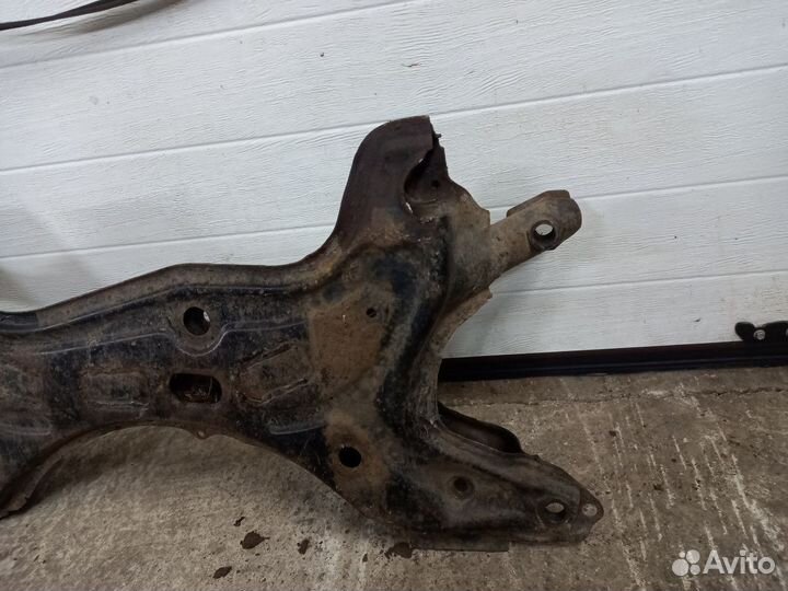 Подрамник Chery tiggo vortex tingo t11