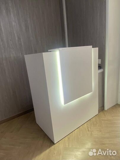 Ресепшн в наличии