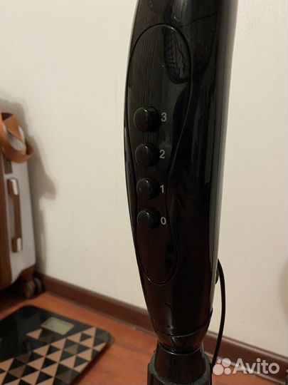 Вентилятор напольный Rix RSF-3000B