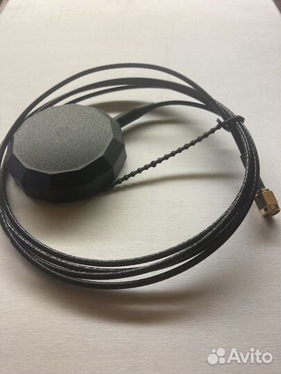 Антенна AT1621-07 Iridium AeroAntenna