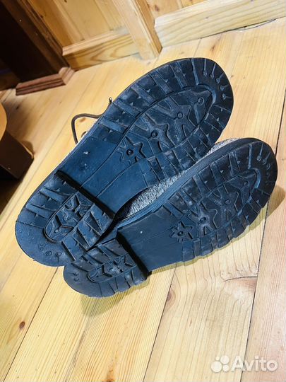 Ботинки женские