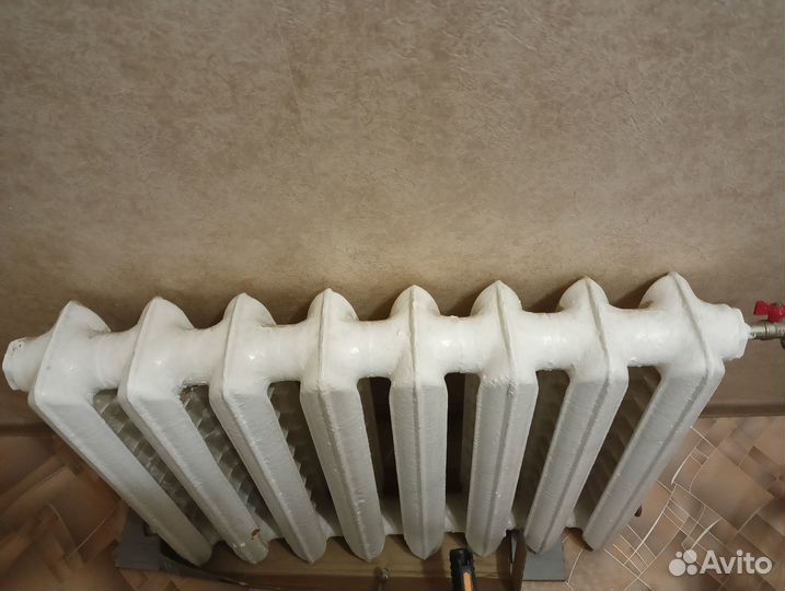 Чугунная батарея