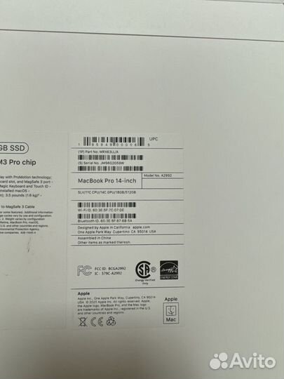 Macbook pro 14 m3 18/512 silver