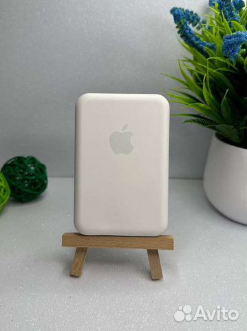 Беспроводная зарядка Apple MagSafe Battery Pack
