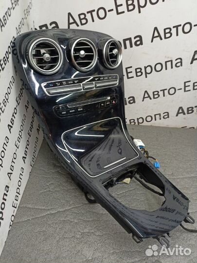 Консоль центральная Mercedes-Benz Glc 253 2.2 D OM