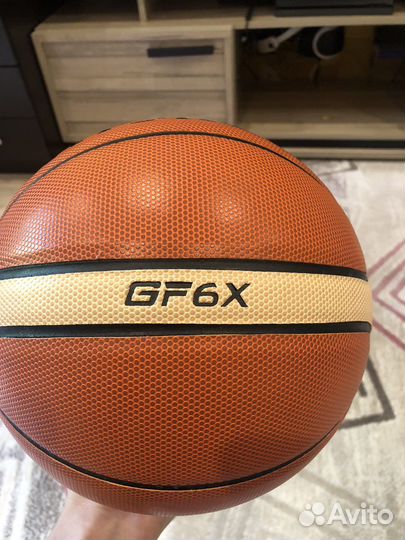 Баскетбольный мяч molten 6