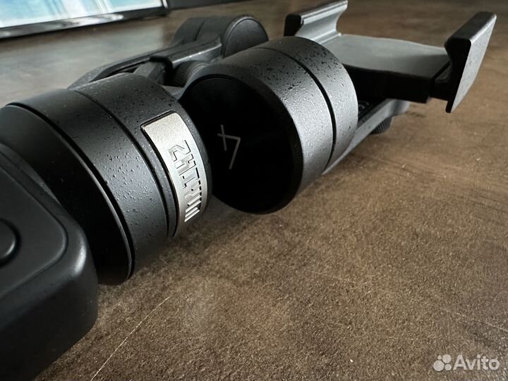 Стабилизатор для смартфона