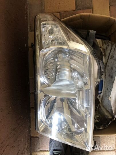 Фара левая+ крыло на toyota land cruiser 200