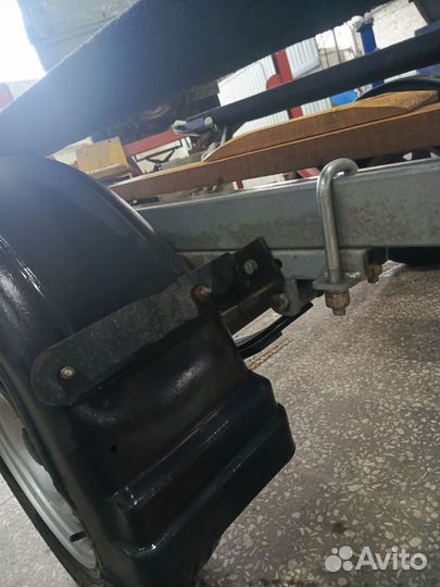 Прицеп для лодки до 4.7 метра