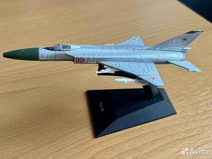 Модели легендарных самолетов набор