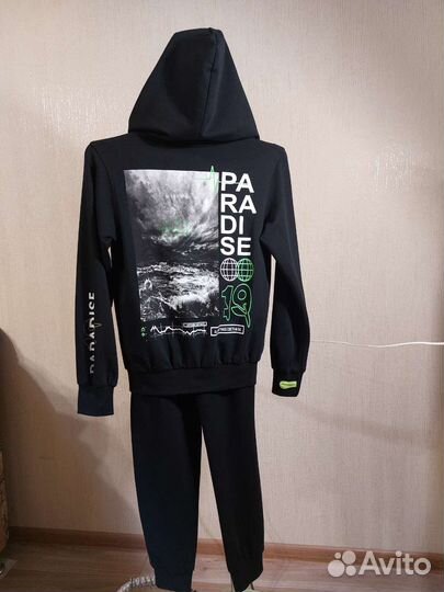 Костюм спортивный для мальчика р-р140,152