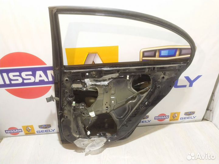 Дверь задняя боковая geely emgrand EC7 Прав