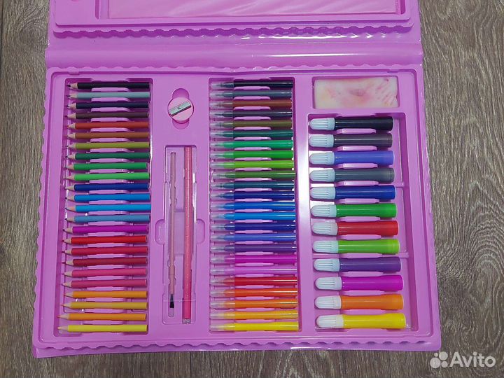 Набор юного художника