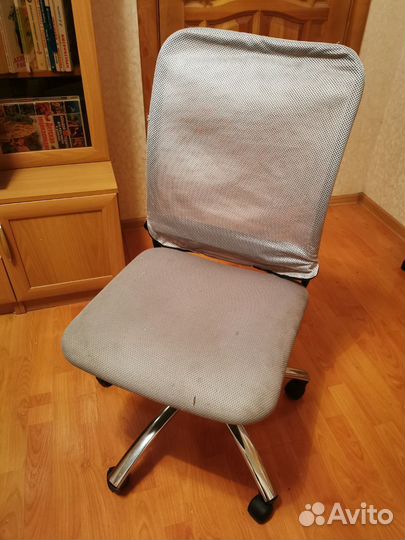 Компьютерное кресло