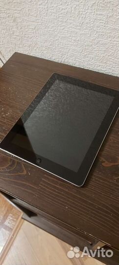 iPad 4 32GB Wi-Fi + Cellular