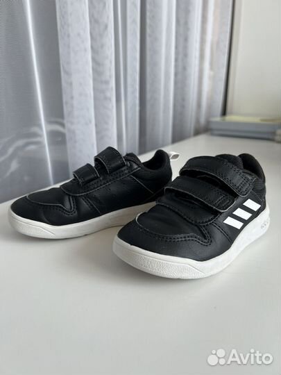 Кроссовки adidas для мальчика 25 размер