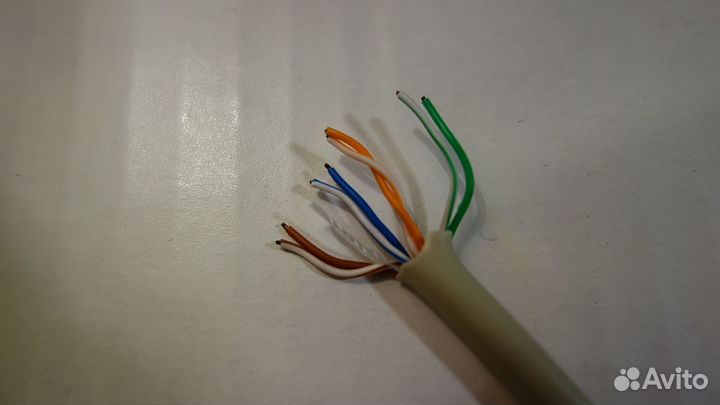 Интернет-кабели, стяжки, крепеж