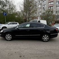 Volkswagen Passat 1.8 AT, 2008, 177 000 км, с пробегом, цена 650 000 руб.