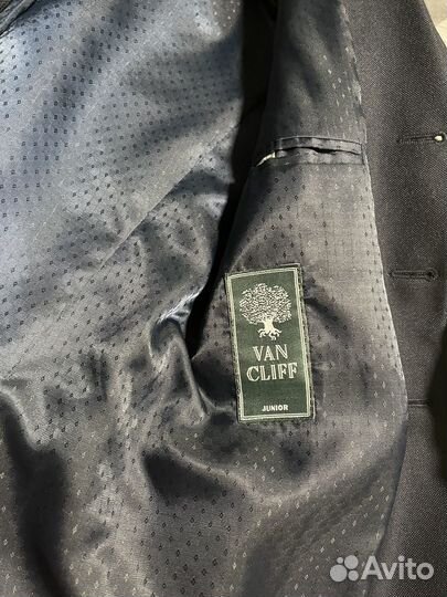 Пиджак новый van cliff truvor