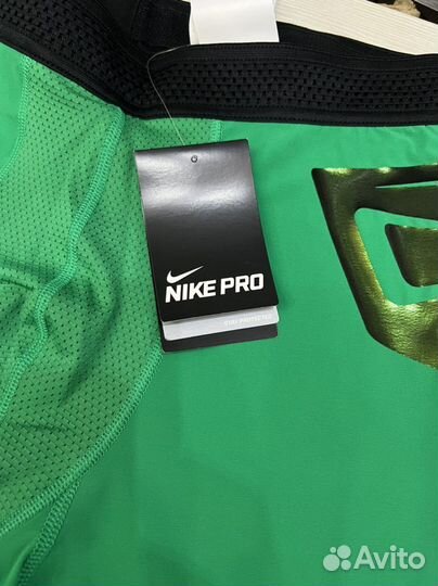 Компрессионные шорты Nike Pro с вставками