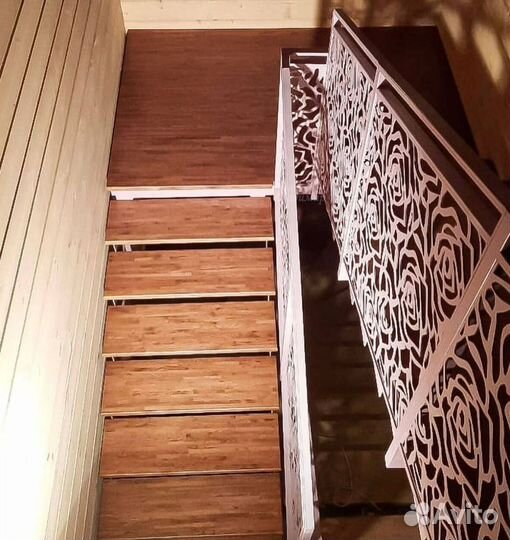 Деревянные ступени для лестницы