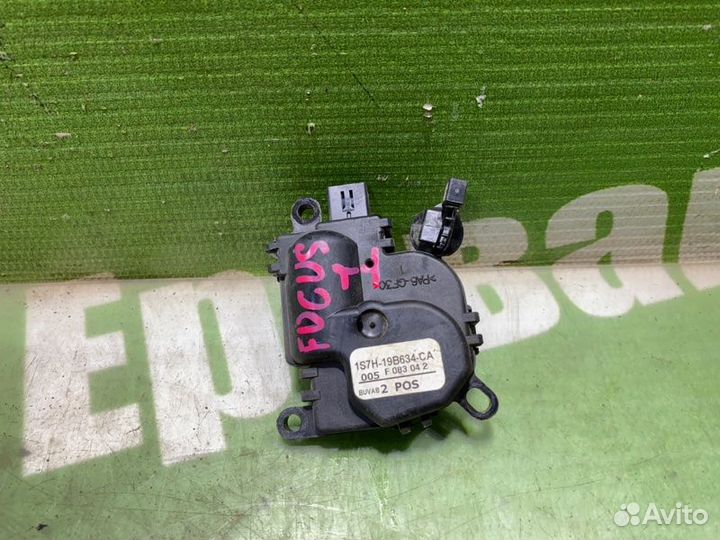 Сервопривод заслонок печки Ford Focus cdda 2004