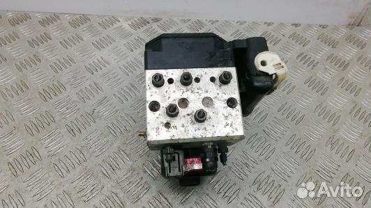 Блок ABS lexus LS 3 (1NI12KW01)