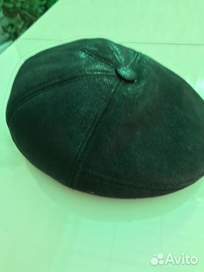 Продам мужскую кожанную-теплую кепку.Размер 57