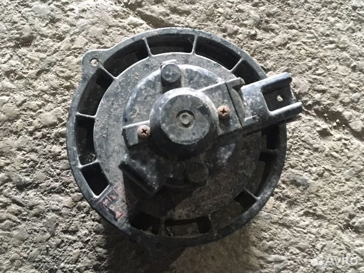 Мотор печки кия карнивал