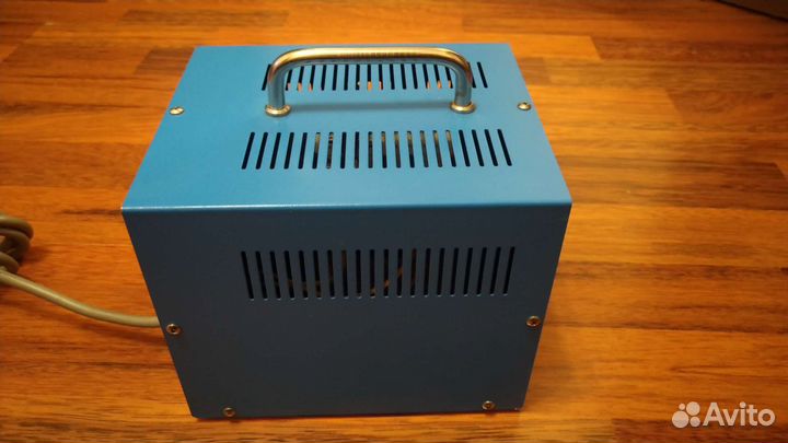 Понижающий трансформатор toyozumi KD-1500 1,5KVA