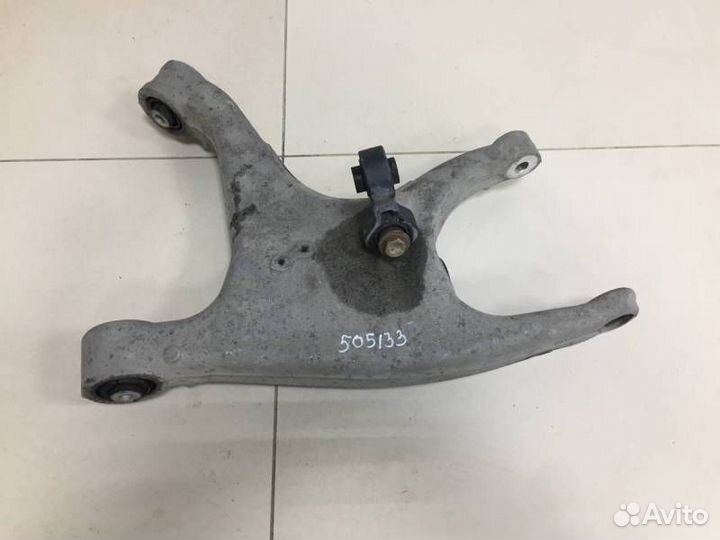 Рычаг задний нижний правый Audi A6 C7 2011