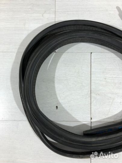 Уплотнитель багажника LADA granta 1.6 мт седан