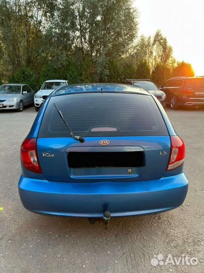 Kia Rio, 2004