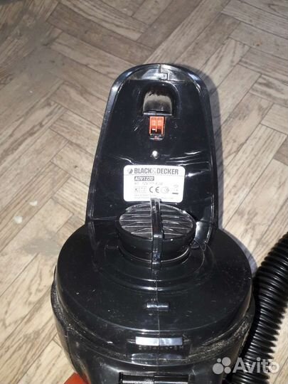 Автомобильный пылесос